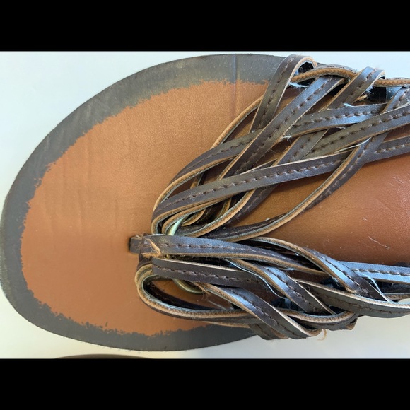 Size 8 Sanuk Flip Flops Sandals - Picture 3 of 4